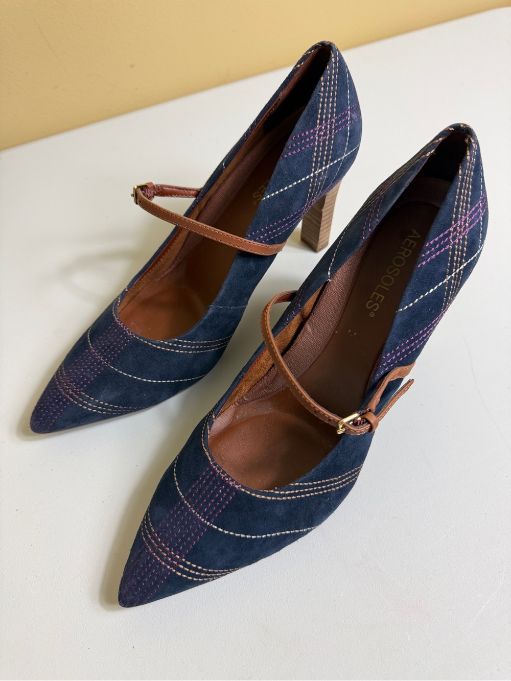 Aerosoles "Tax Return" Blue Plaid Suede Mary Jane Pumps – Size 11 - Picture 2 of 10